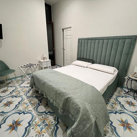 Hotel Dei Gerolomini Neapol Exteriér fotografie